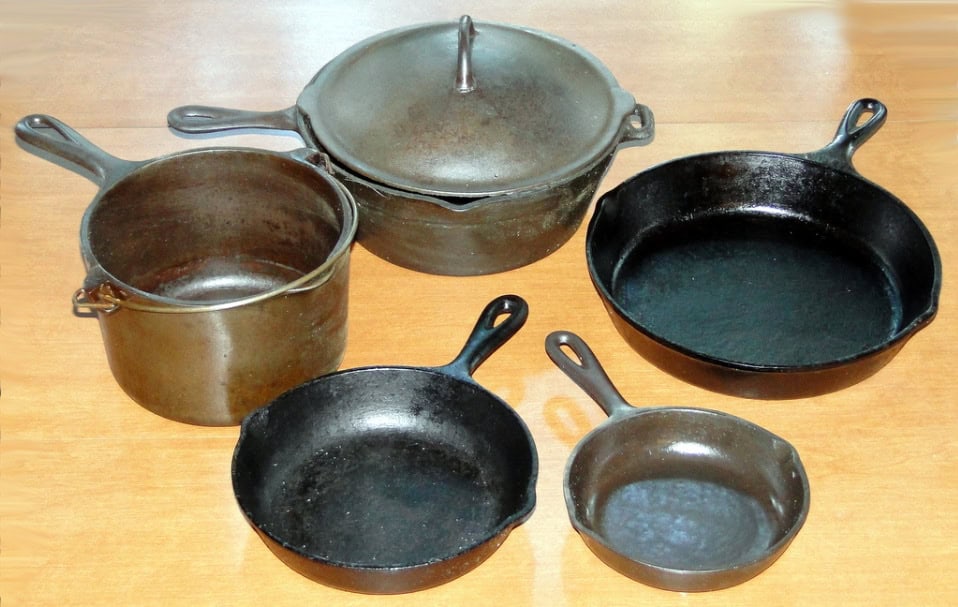 How to Clean a Cast Iron Skillet Properly